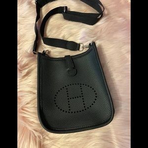 Not Hermes Evelyn TPM